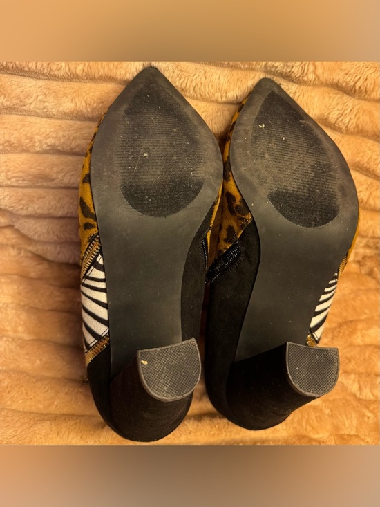 🔥 ShoeDazzle Animal Print Ankle Booties Mixed Print Pointed Toe Statement Heels - Picture 10 of 10